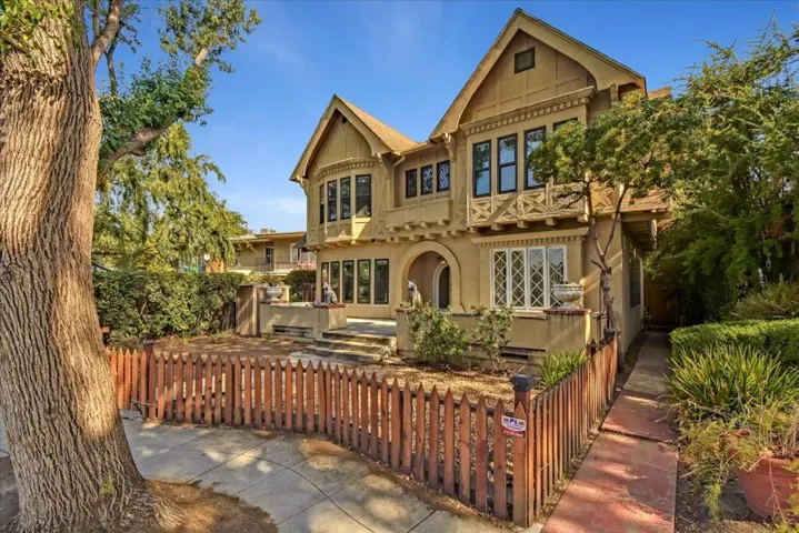 2064 Alameda Way, San Jose, California 95126