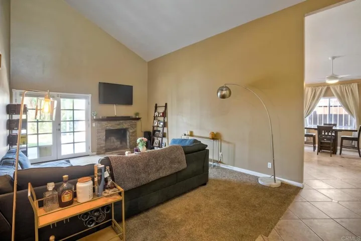 8658 Langholm Road, El Cajon, California 92021