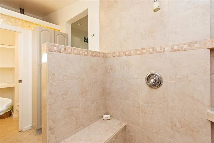 Casita Shower