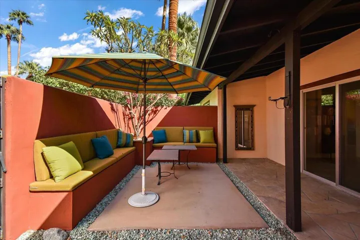 Frontyard Patio