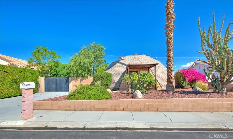 68020 Encinitas Road, Cathedral City, California 92234