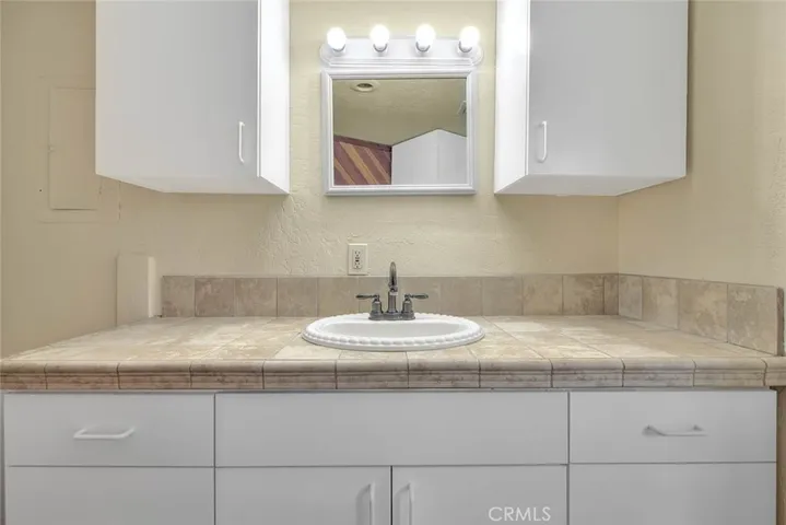 68020 Encinitas Road, Cathedral City, California 92234