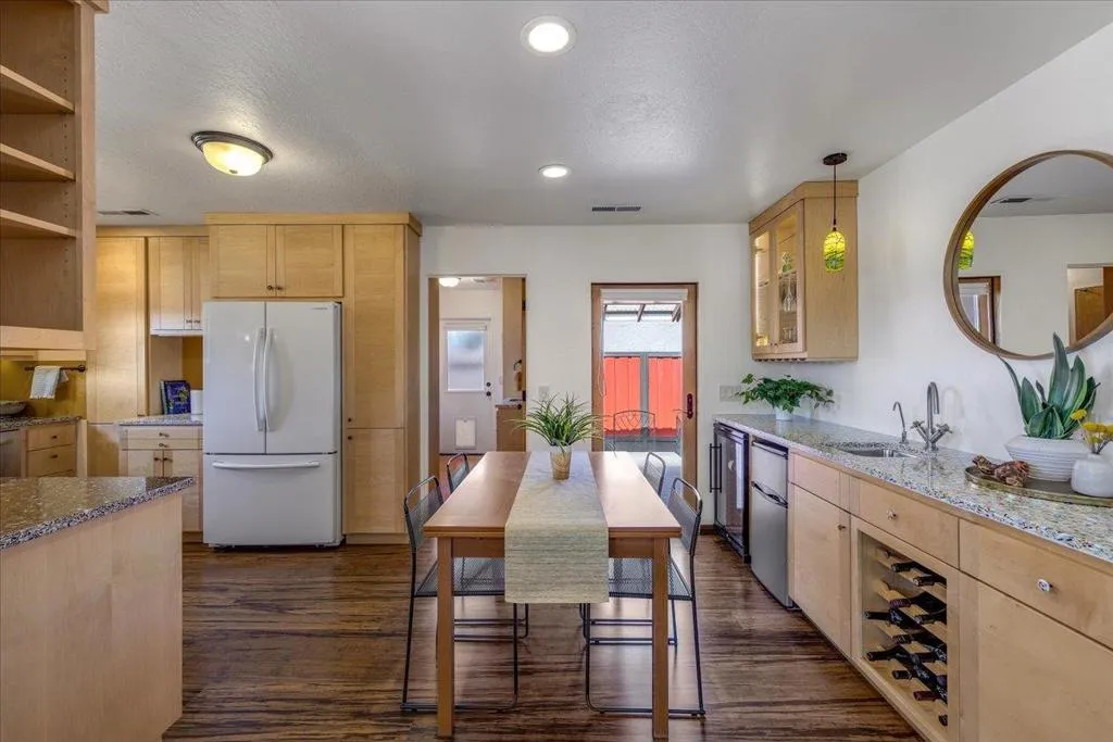 Centennial Street, Santa Cruz, California 95060 home-pic-10
