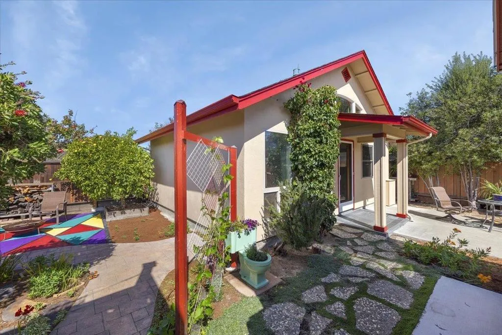 Centennial Street, Santa Cruz, California 95060 home-pic-49