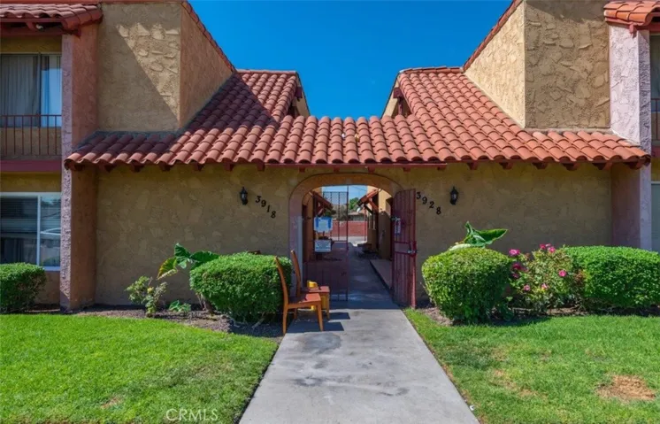 3918-3928 N Lugo Avenue, San Bernardino, California 92404