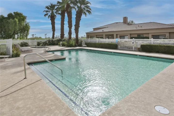 54754 #40 Oak Tree, La Quinta, California 92253