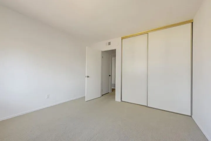 777 San Antonio Road 40, Palo Alto, California 94303