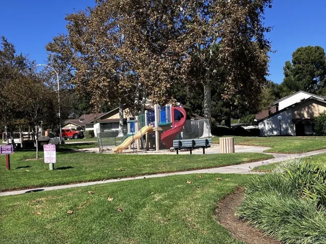 219 Crestview, Escondido, California 92026