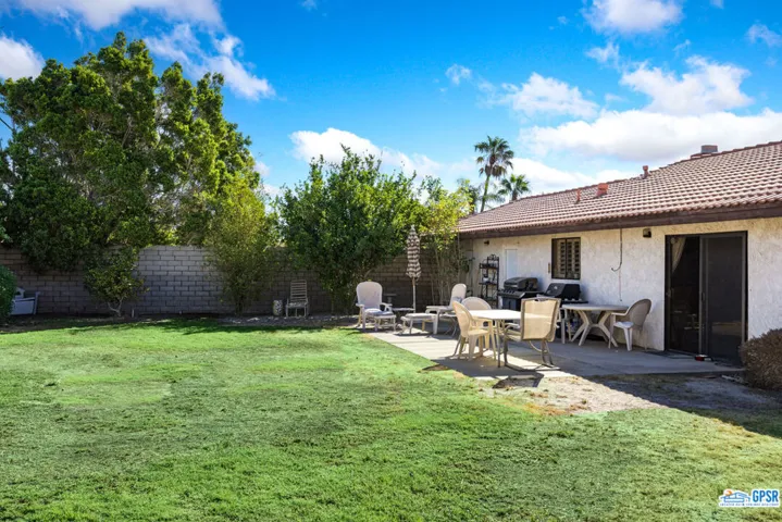 2890 E Via Escuela, Palm Springs, California 92262