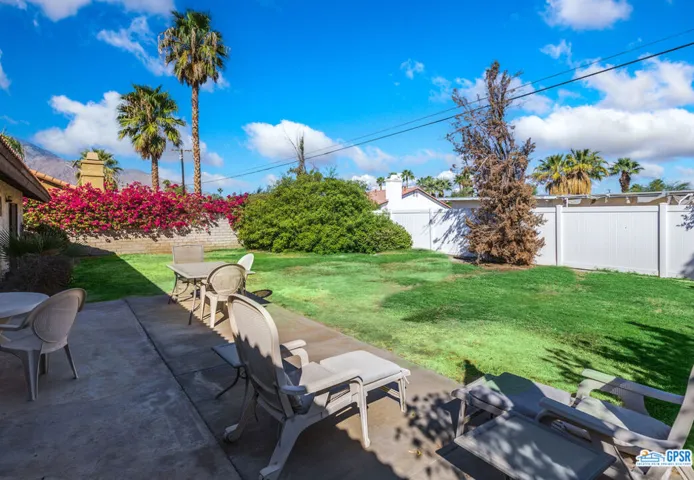 2890 E Via Escuela, Palm Springs, California 92262