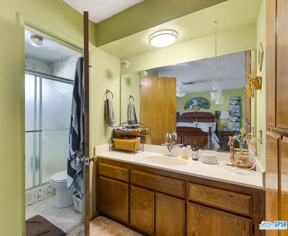 2890 E Via Escuela, Palm Springs, California 92262
