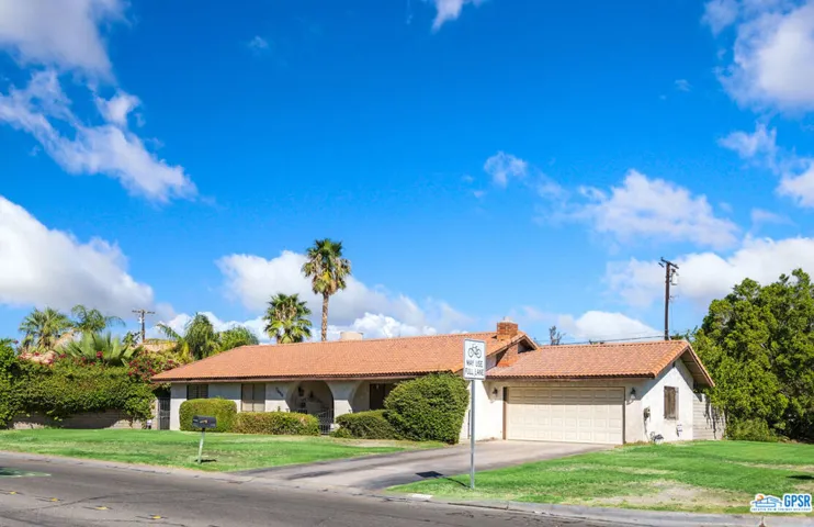 2890 E Via Escuela, Palm Springs, California 92262