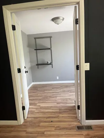 EXTRA STORAGE 7X8