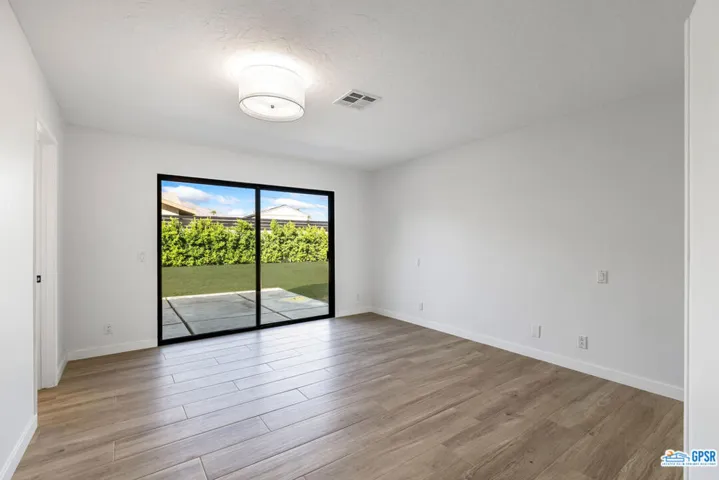 2235 N Los Alamos Road, Palm Springs, California 92262