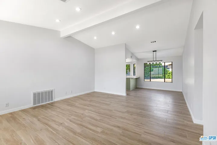 2235 N Los Alamos Road, Palm Springs, California 92262