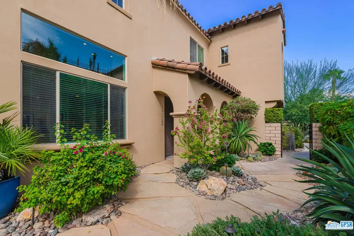 1325 S Yermo Drive, Palm Springs, California 92262