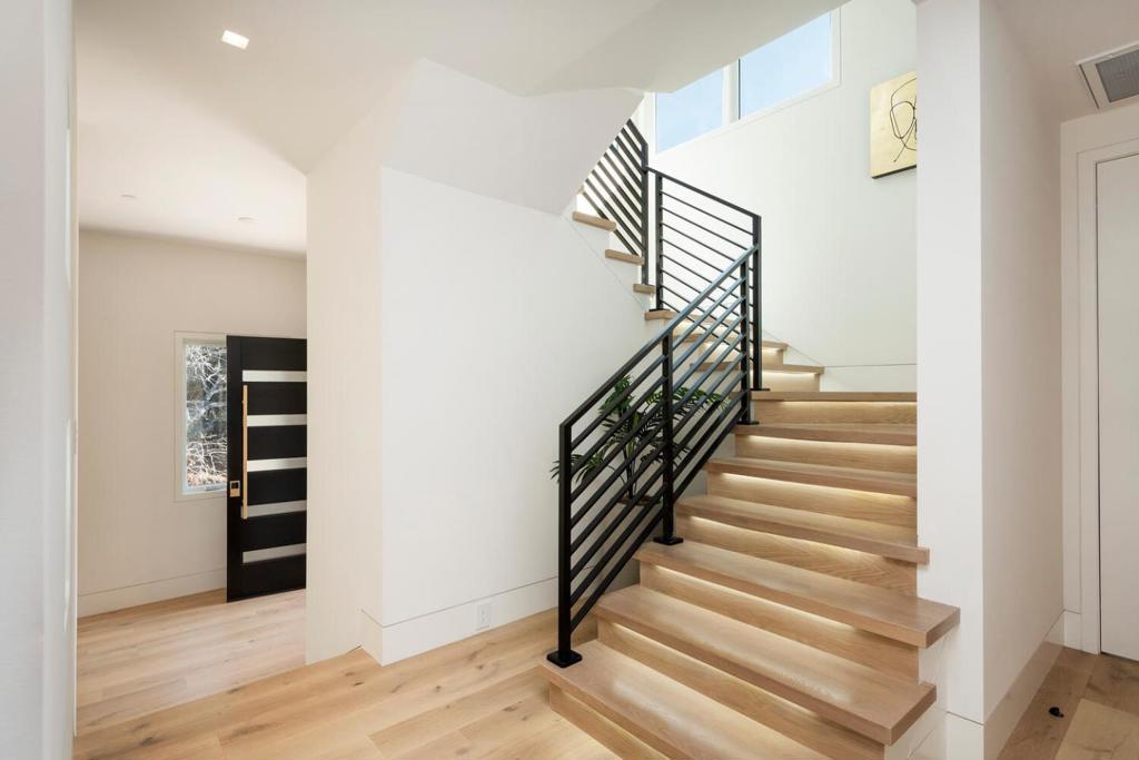 2280 Ralston Avenue, California home-pic-9