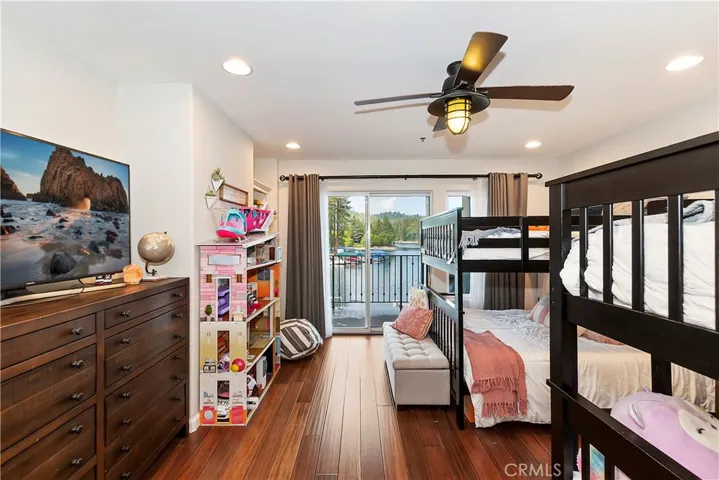 332 Lake Resort Road, Lake Arrowhead, California 92352