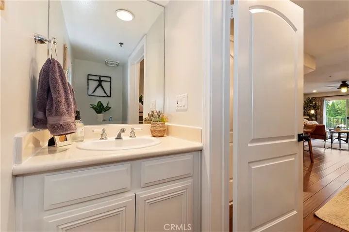 332 Lake Resort Road, Lake Arrowhead, California 92352