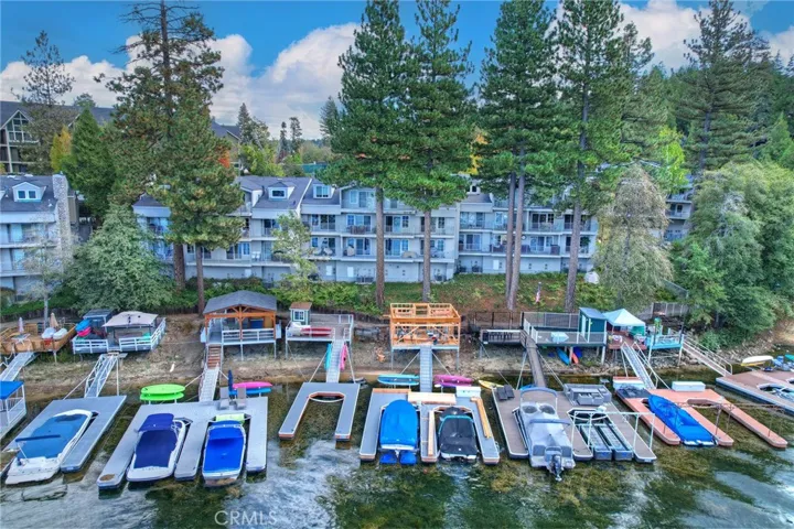332 Lake Resort Road, Lake Arrowhead, California 92352