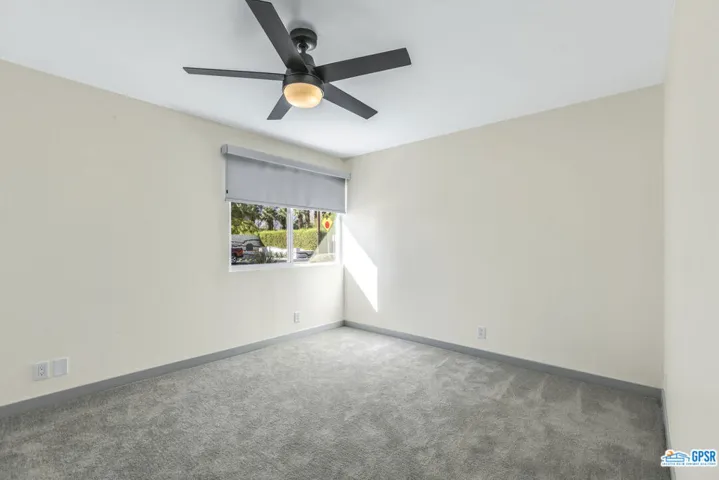 1040 E Paseo El Mirador, Palm Springs, California 92262