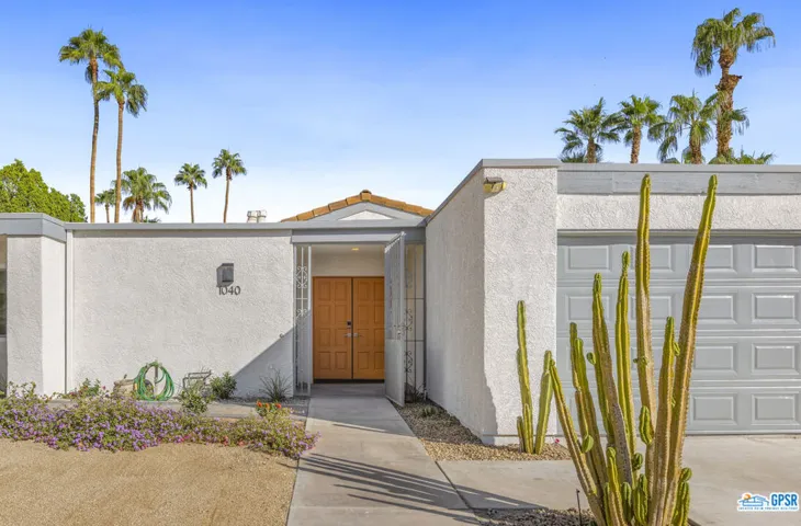 1040 E Paseo El Mirador, Palm Springs, California 92262