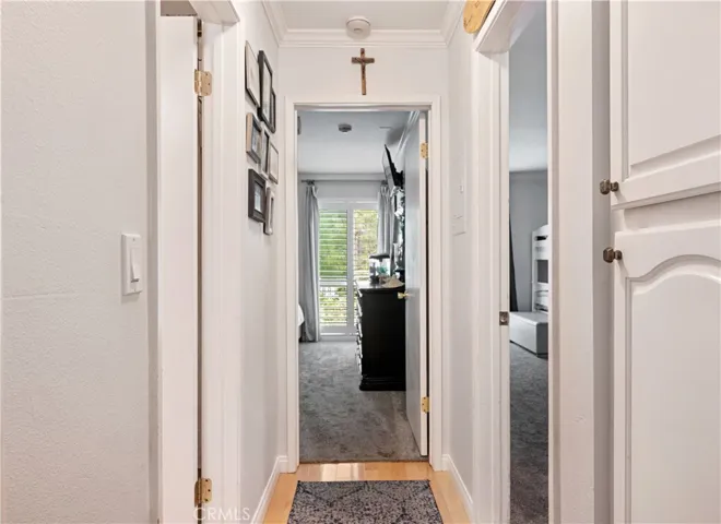 635 S Prospect Avenue 101, Redondo Beach, California 90277