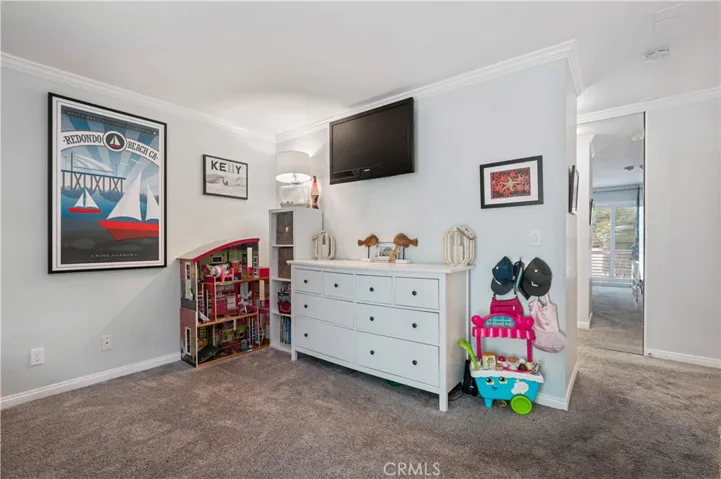 635 S Prospect Avenue 101, Redondo Beach, California 90277