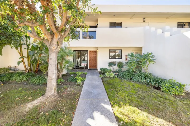 255 E Avenida Granada 312, Palm Springs, California 92264