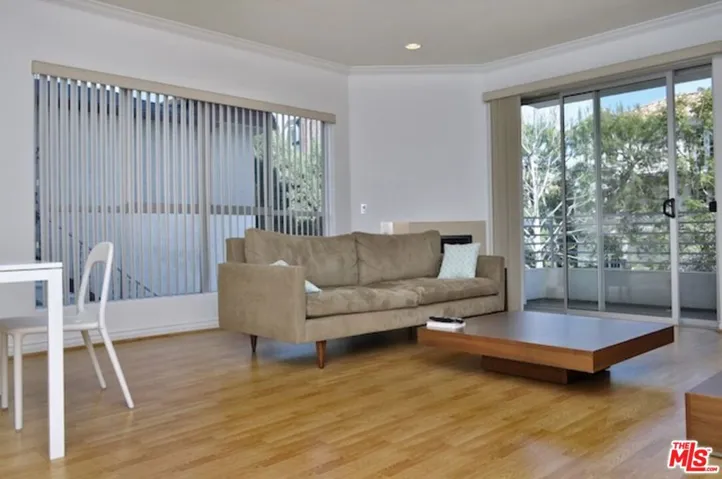 10633 Eastborne Avenue 301, Los Angeles, California 90024