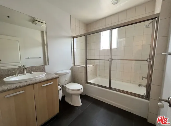 10633 Eastborne Avenue 301, Los Angeles, California 90024