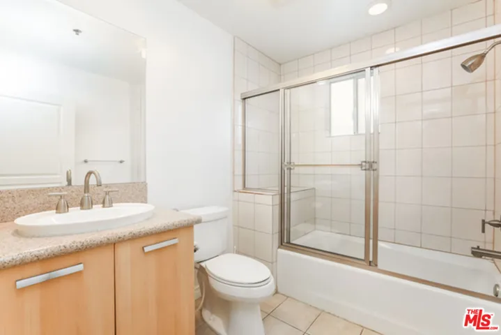 10633 Eastborne Avenue 301, Los Angeles, California 90024