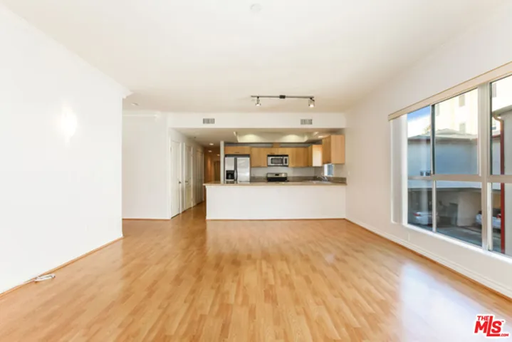 10633 Eastborne Avenue 301, Los Angeles, California 90024