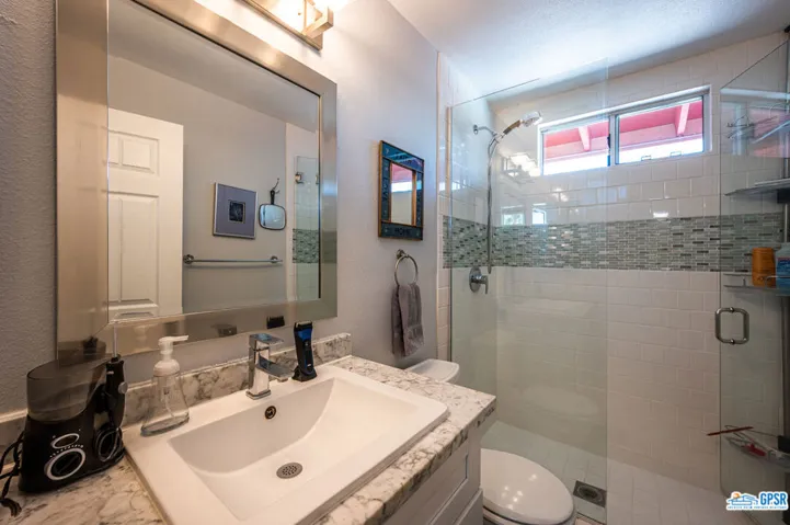37656 Bankside Drive, Cathedral City, California 92234