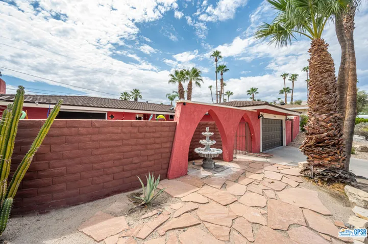 37656 Bankside Drive, Cathedral City, California 92234