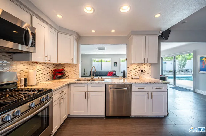 37656 Bankside Drive, Cathedral City, California 92234
