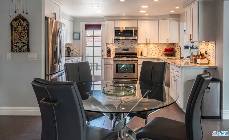 37656 Bankside Drive, Cathedral City, California 92234