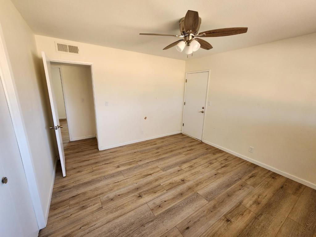 8831 E Herndon Avenue, California home-pic-12