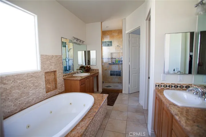 16 Primary bathroom
