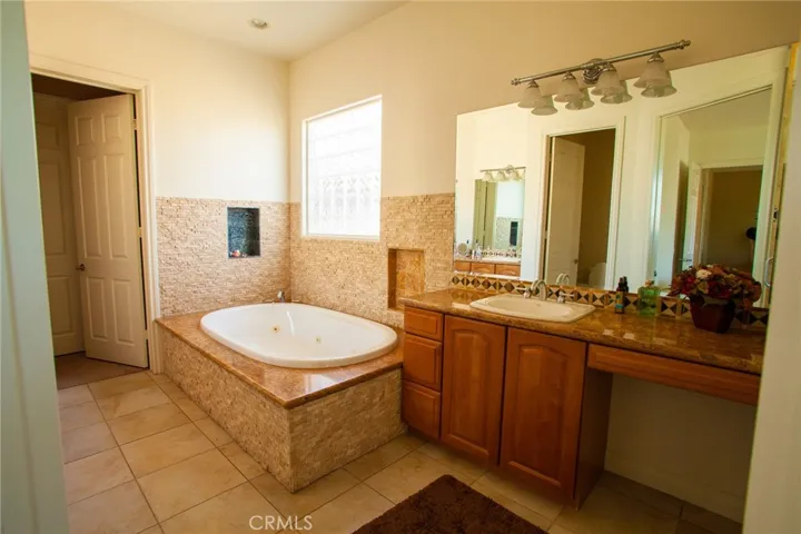 18 Primary bathroom