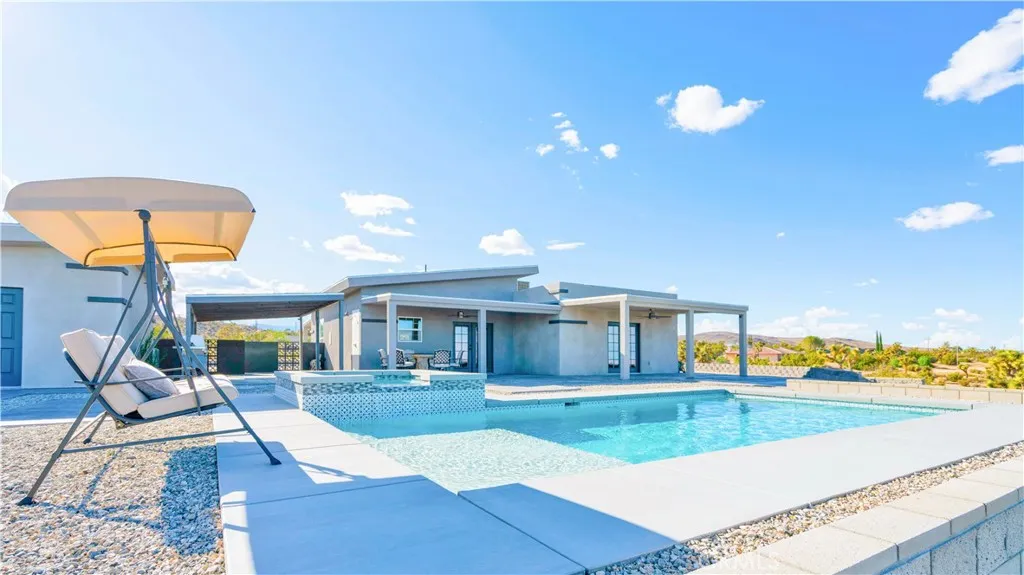 5323 Wallaby Street, Yucca Valley, California 92284 home-pic-34