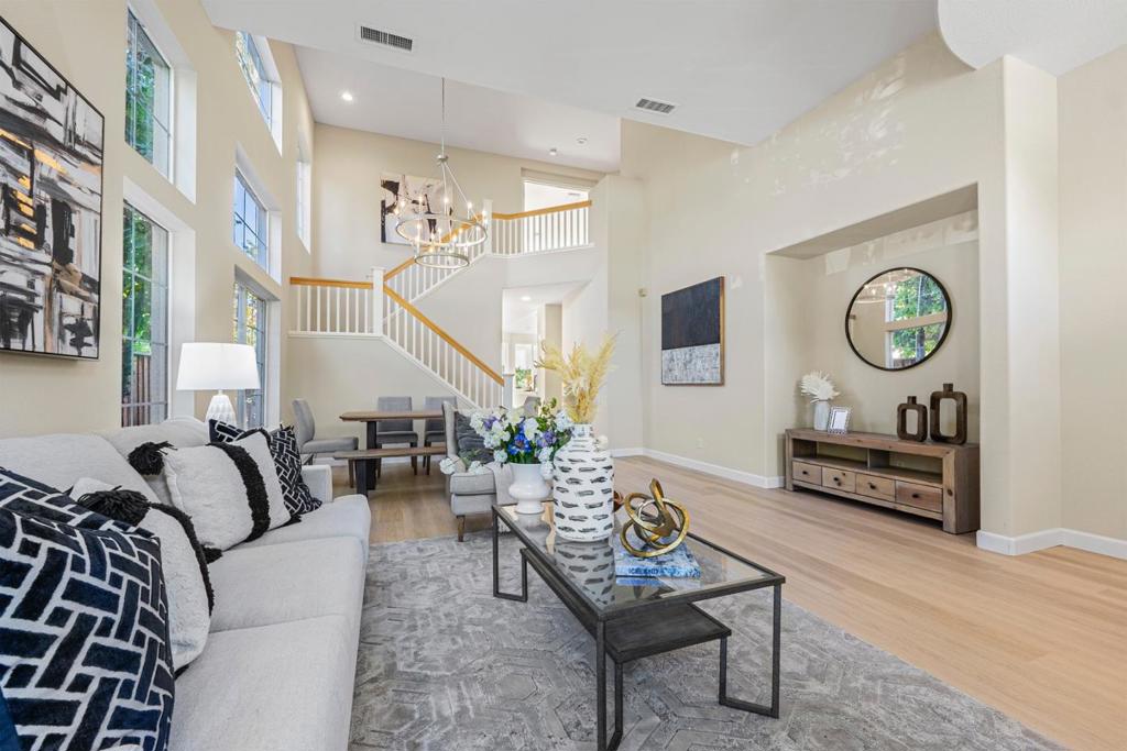 244 Primrose Drive, California home-pic-13