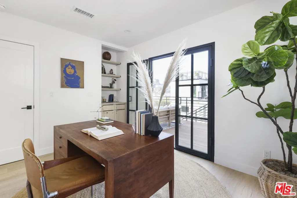 2239 Brier Avenue, California home-pic-12