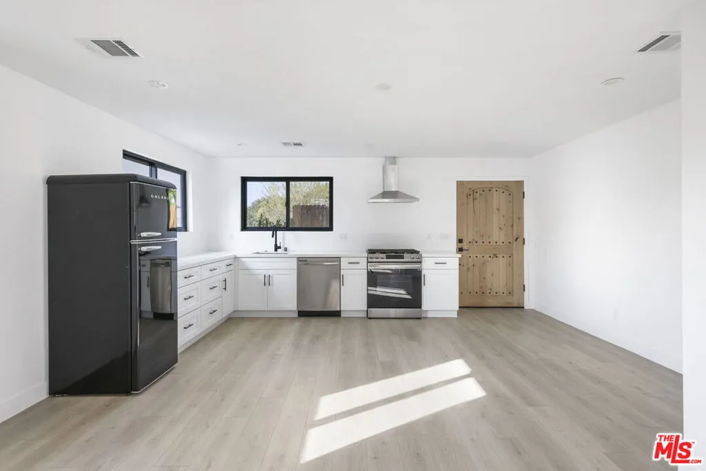 2239 Brier Avenue, California home-pic-38