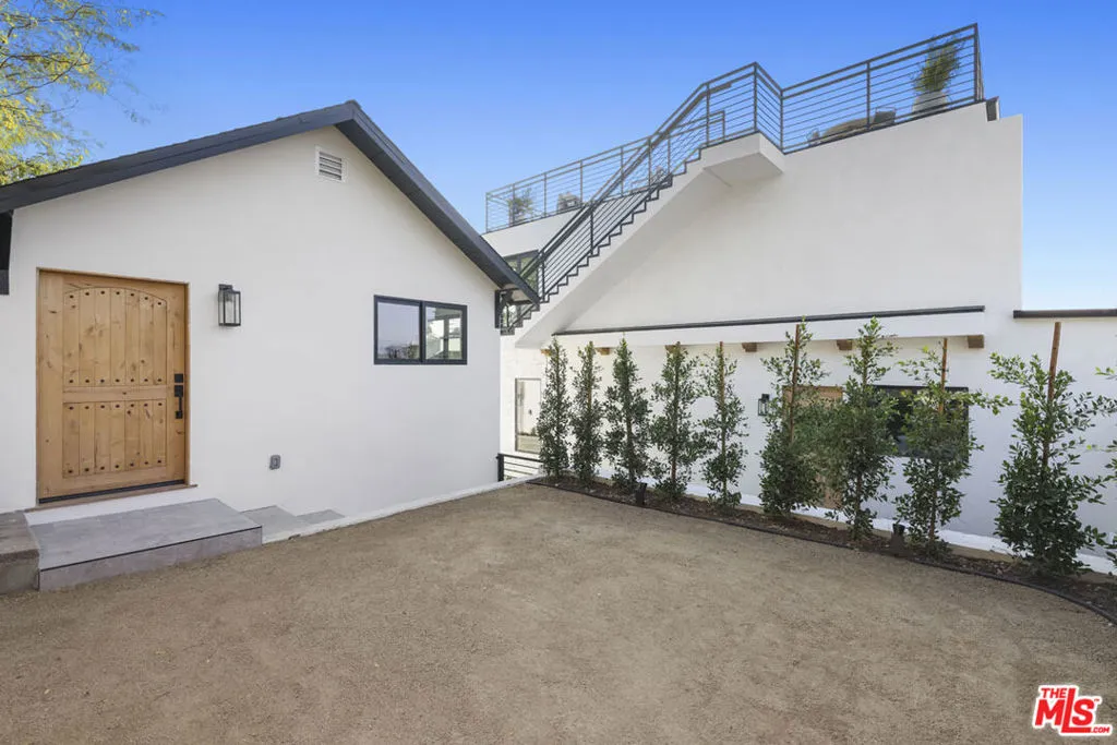 2239 Brier Avenue, California home-pic-34