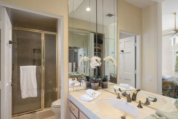75499+Riviera+Dr+Indian+Wells-53-mls