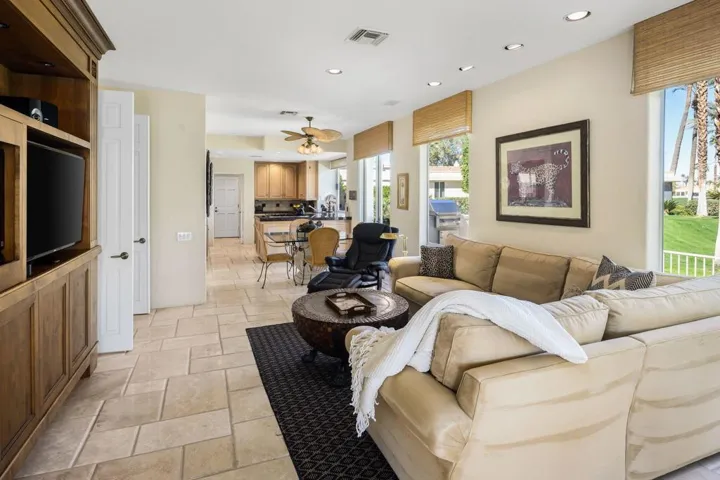 75499+Riviera+Dr+Indian+Wells-24-mls