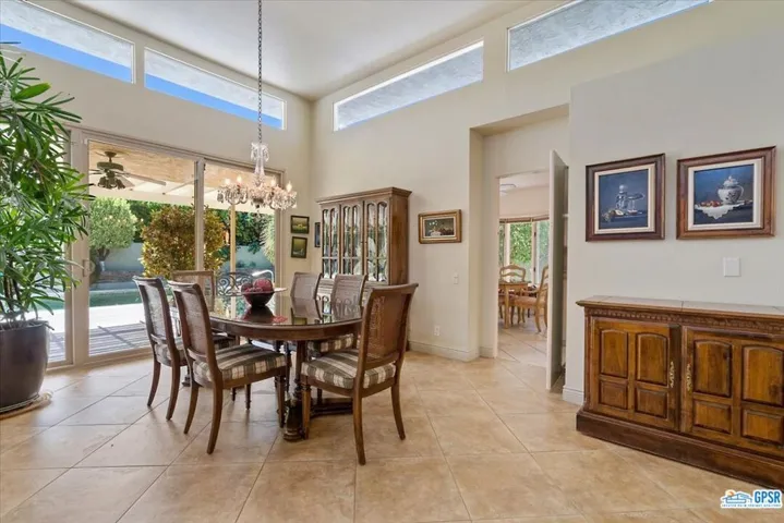 Dining area adjacent to kitchen