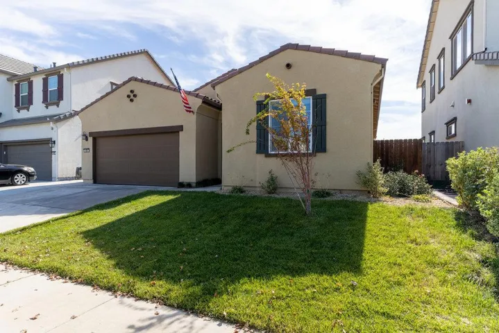 411 Cobalt Drive, Hollister, California 95023