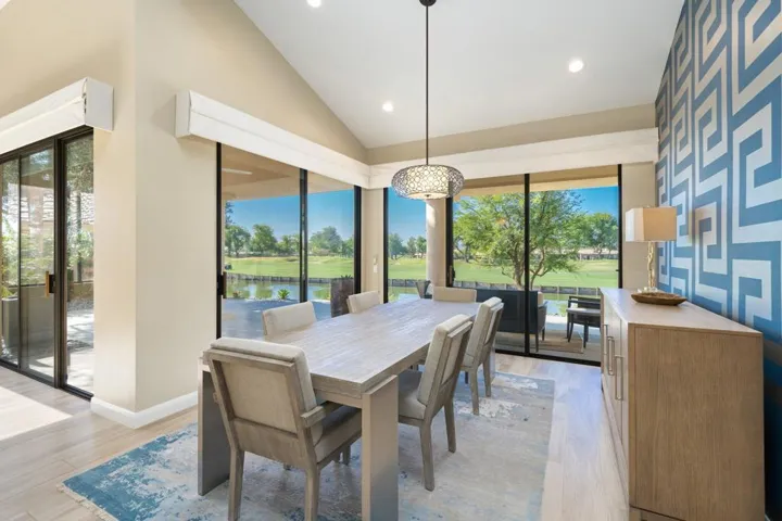 22-web-or-mls-JRInvernessWay_2022_022